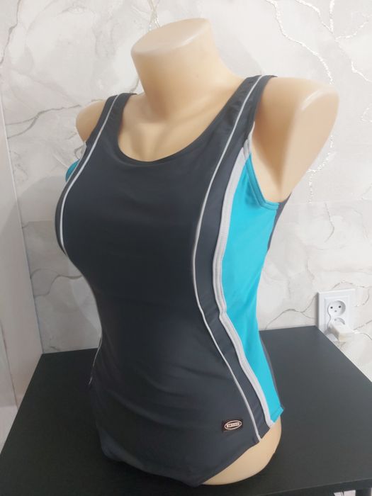Спортивные купальники