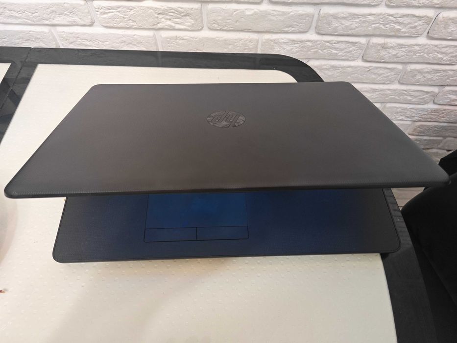Продам ноутбук HP в отличном состоянии