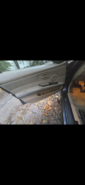 Кожен салон + кори четирите врати BMW e91