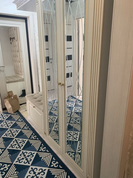 Продается прихожка