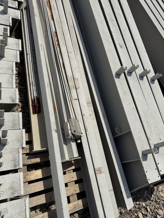 Hala metalica , noua  24,34*60,55*=1473,79 m utili