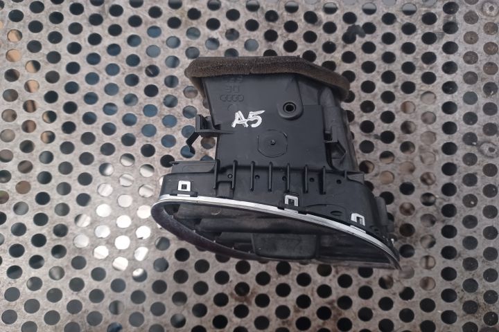 Grila ventilatie bord dreapta Audi A5 8T