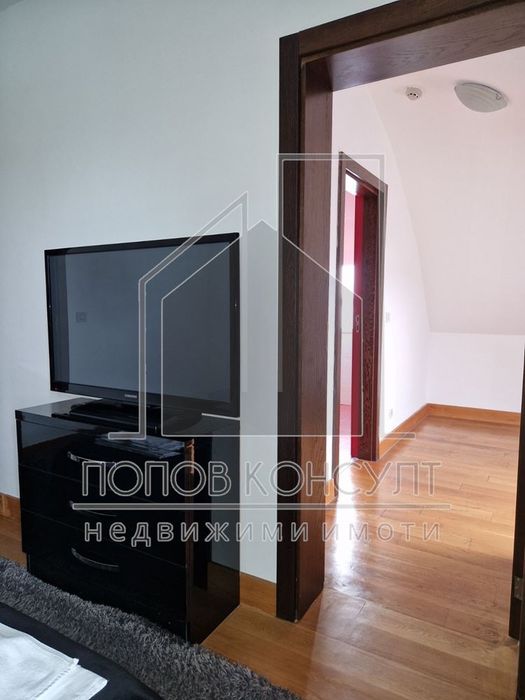 Продава се Многостаен апартамент в Пловдив, Център - 188 кв.м за 2000 €/кв.м - Снимка #9