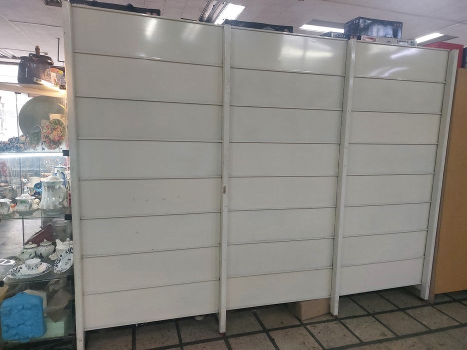Продаюстя ветрины