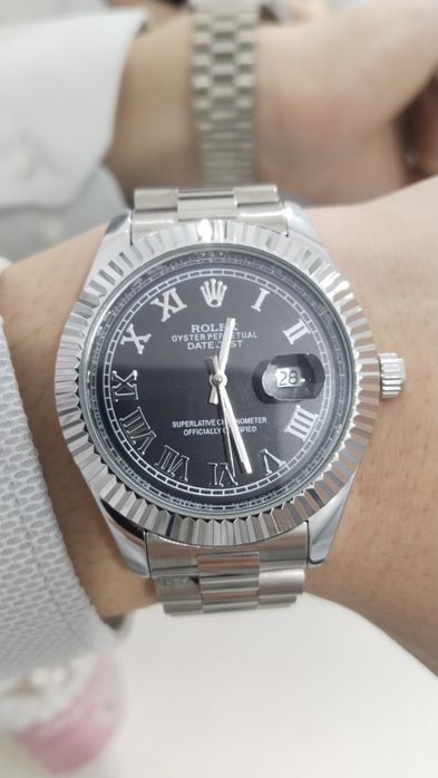Часы Rolex date just