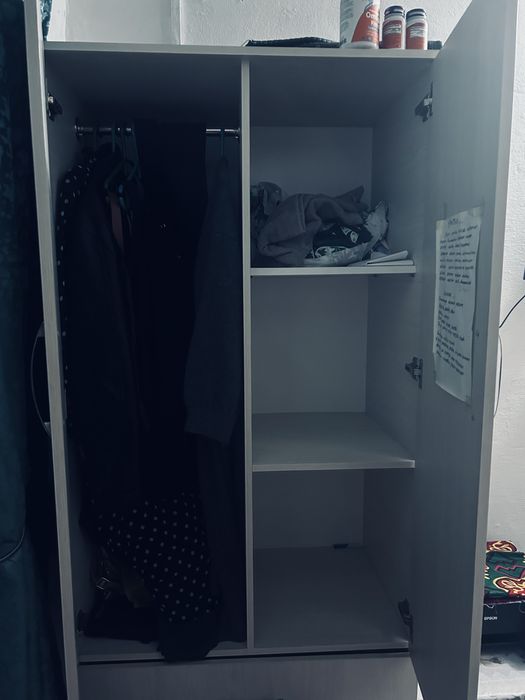 Не дорого шкаф и стол