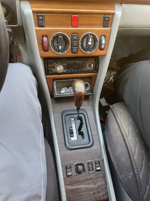 Мерседес W124 2.8