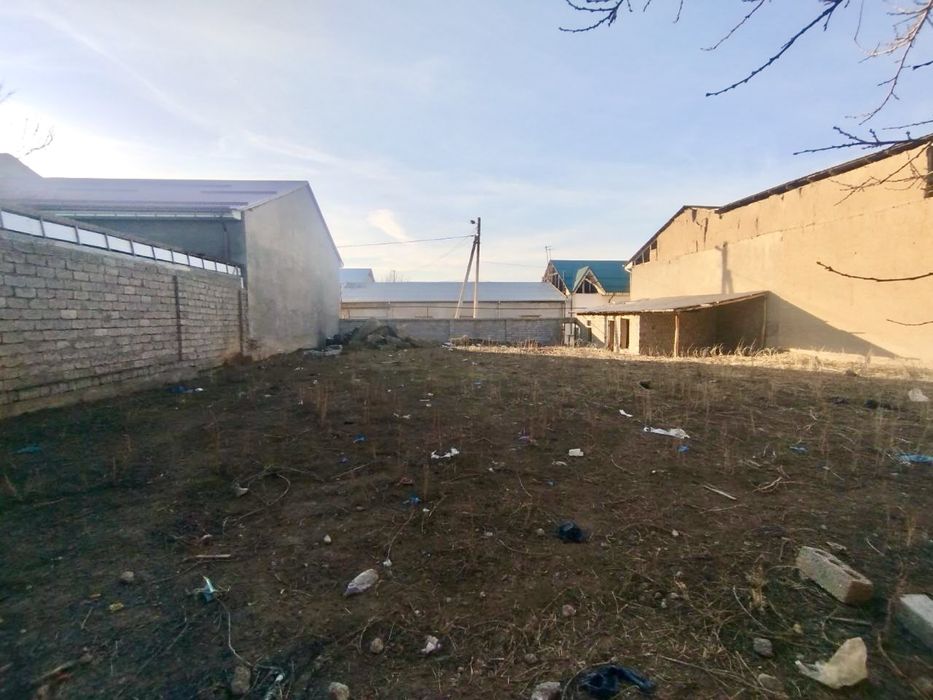 Erkin postidan kirgan da Tasano maxalasida 6 sotix yer sotiladi.Srocno