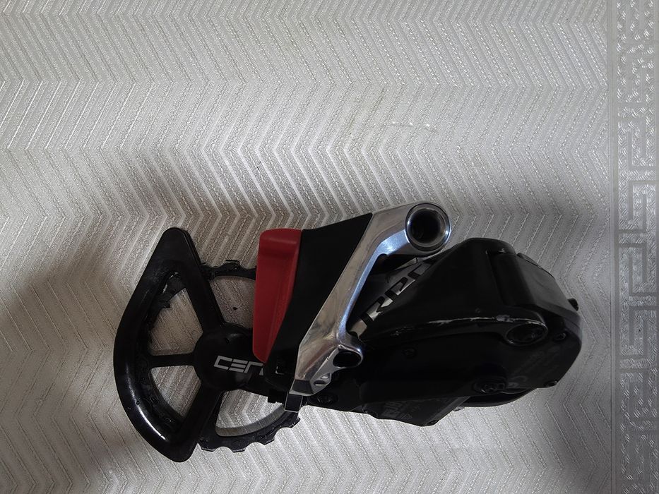 Sram red 12 viteze