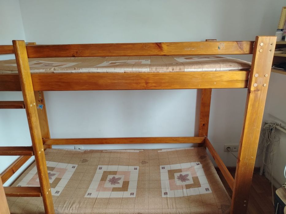 Двух этажная кровать