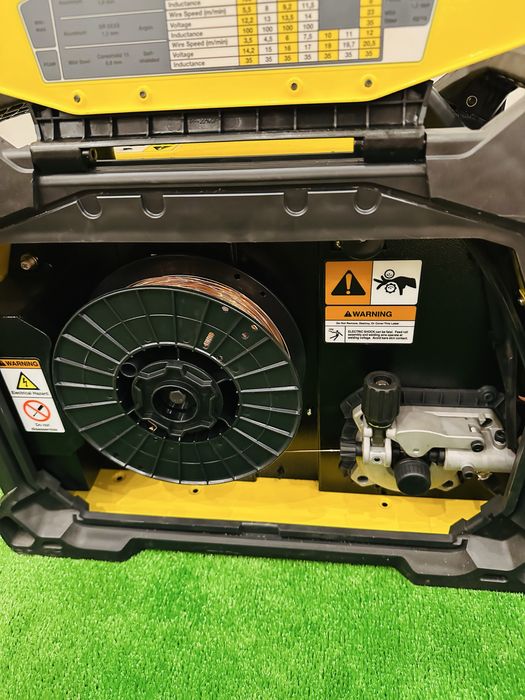 Aparat de sudura esab rebel EMP215ic