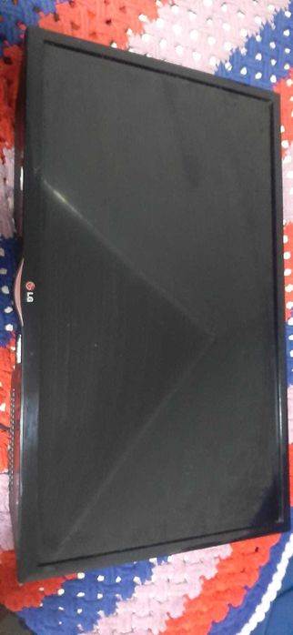 Продам Телевизор LG