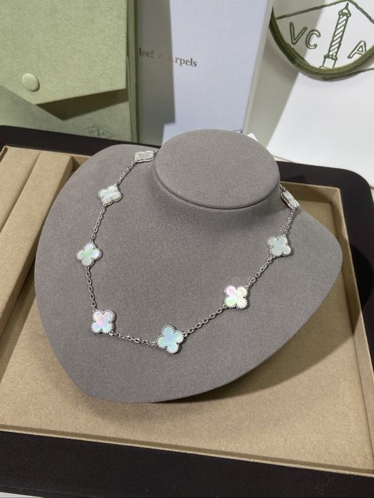 V-Gold колье Van Cleef