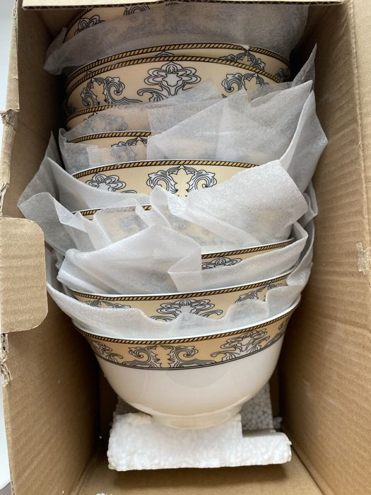 Набор посуды . 51 предмет