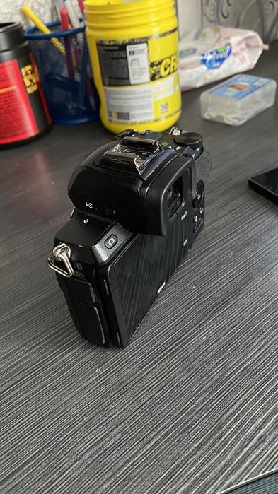 Продам Nikon z50