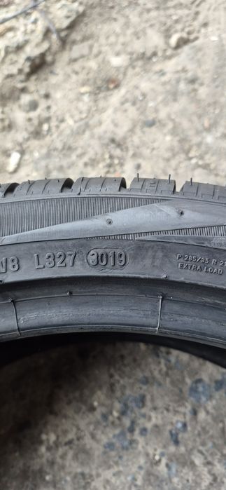 2 anvelope iarna runflat Pirelli 285/35/21.Pretul este pe bucata.
