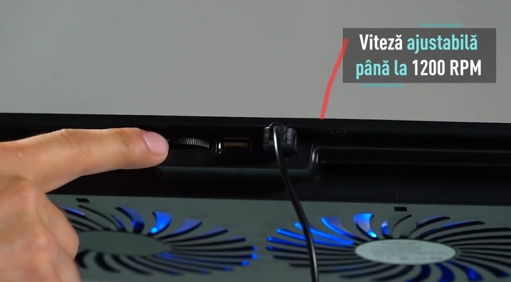 Cooler laptop 17' - nou, in cutie