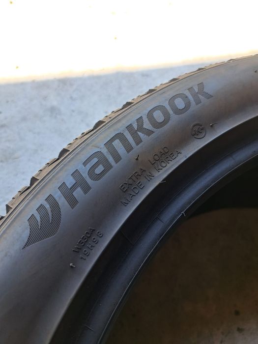 2 anvelope M+S 275 40 r20 Hankook