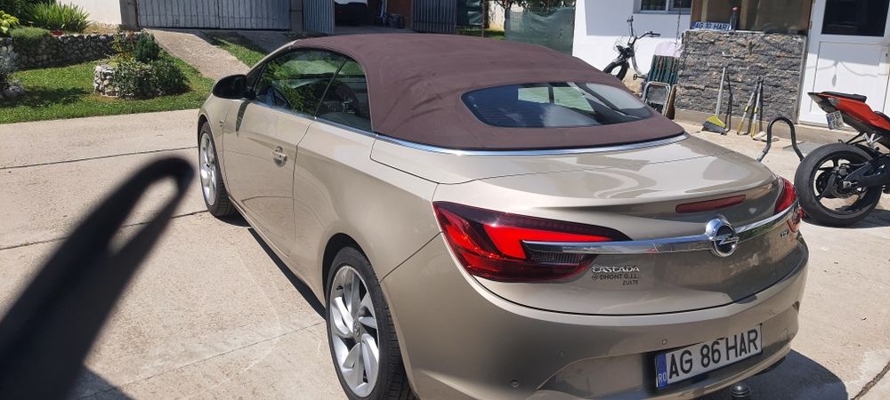 Opel Cascada  2.0 INOVAȚION