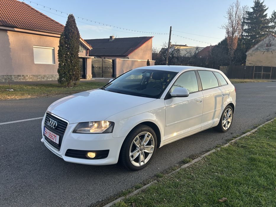 Audi a3 1.6 tdi 105 cp, an fabr 2010, euro5, interior s-line