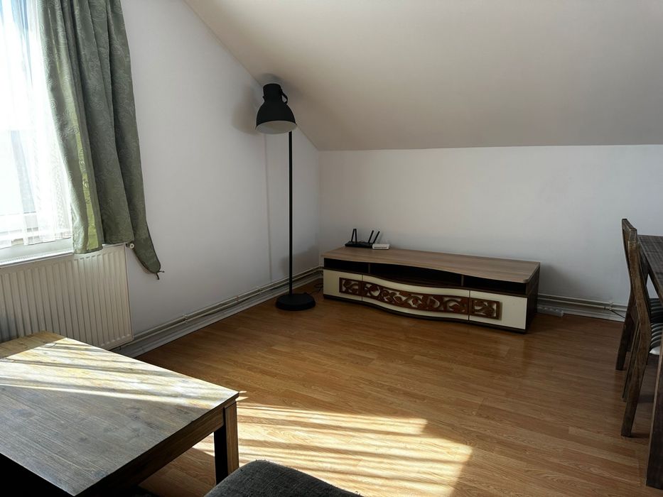 Apartament cu doua dormitoare si living Marasti