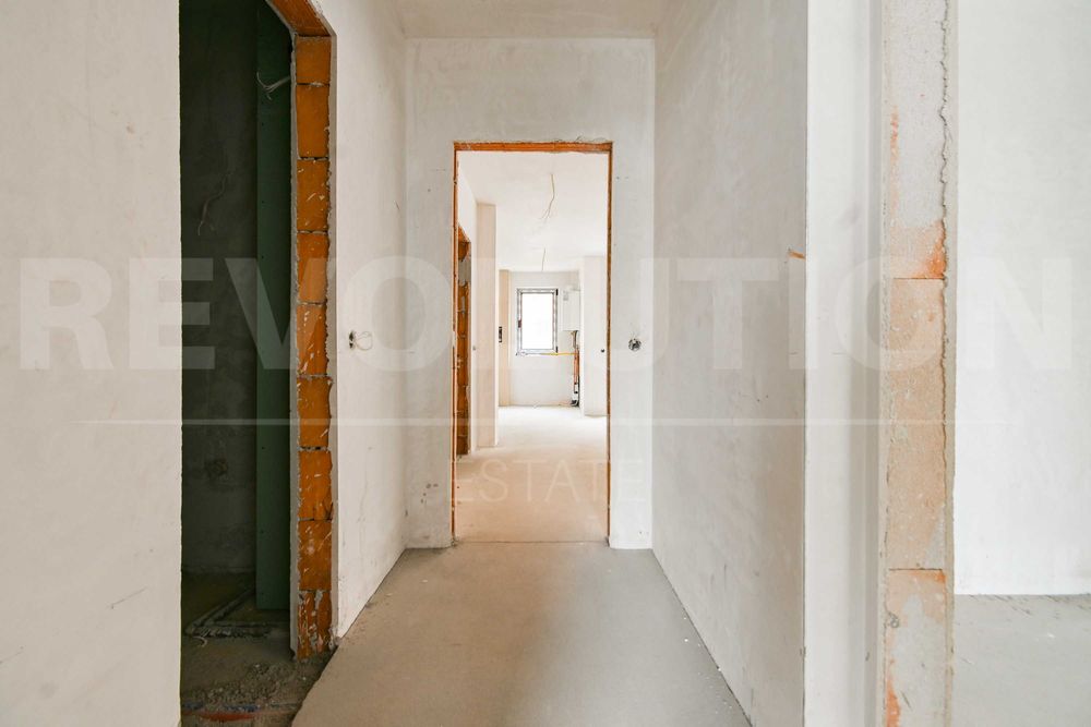 Тристаен апартамент с чудесна локация в ж.к. Манастирски ливади