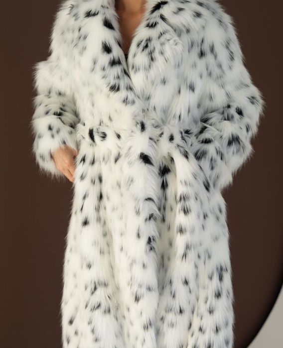 Шикарная Новая шуба