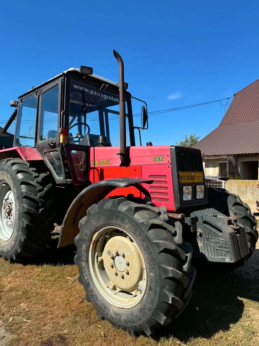 Tractor Belarus
