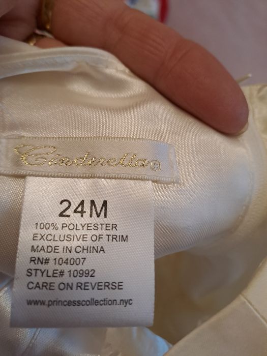 Детски рокли нови