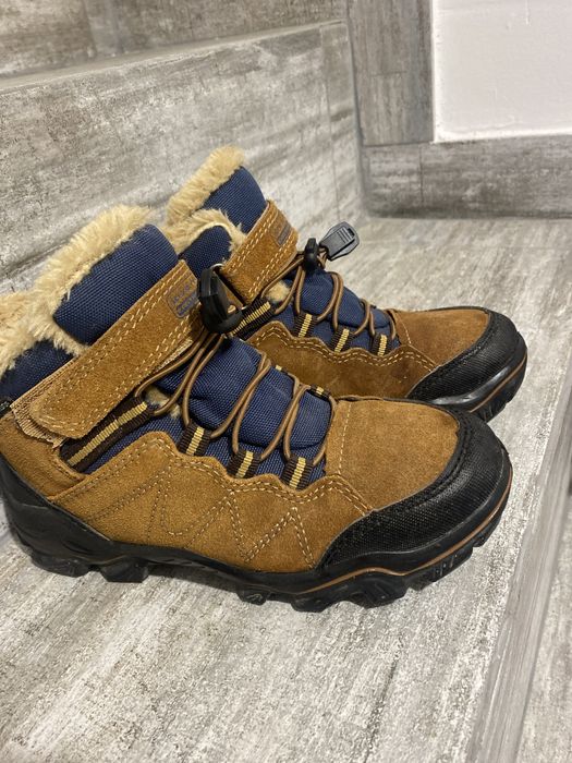 Ghete de iarna îmblanite