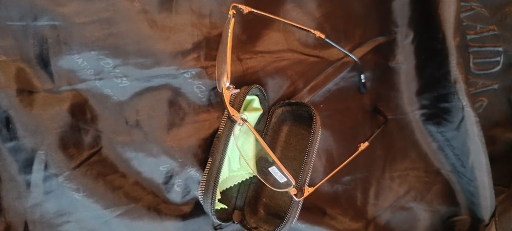 Продам новый очки , для чтение!