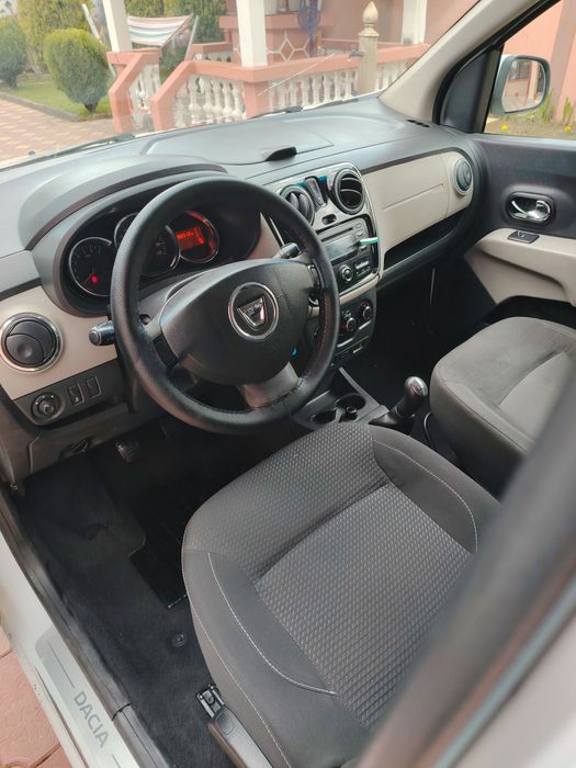 Dacia Loggy 1.5 diesel / An 2017 E6 / 7 Locuri / full