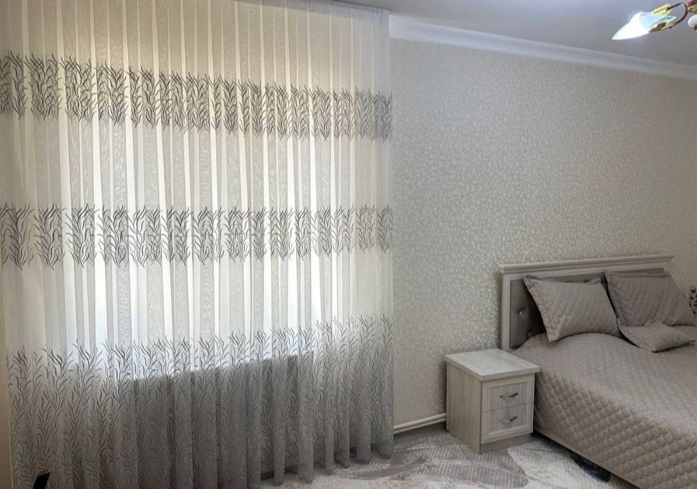 2 хонали Жар-Арик Ибн Сино бозорча якин гиштли дом