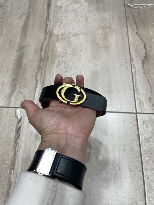 Оригинален колан guess