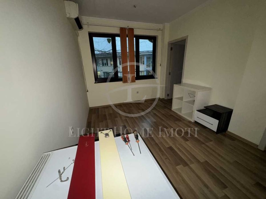 Реф. 2891 Двустаен Обзаведен / Четвъртък Пазара