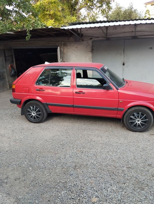 Продается golf 2 мотор 1.8