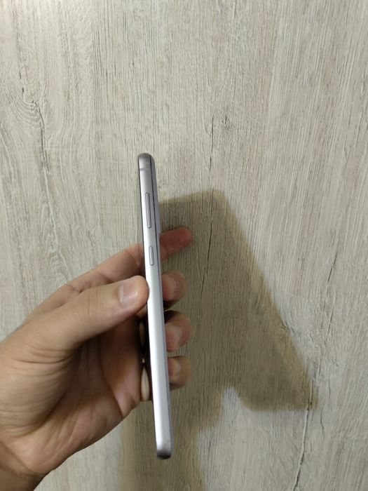 Samsung 21 FE 128 gb