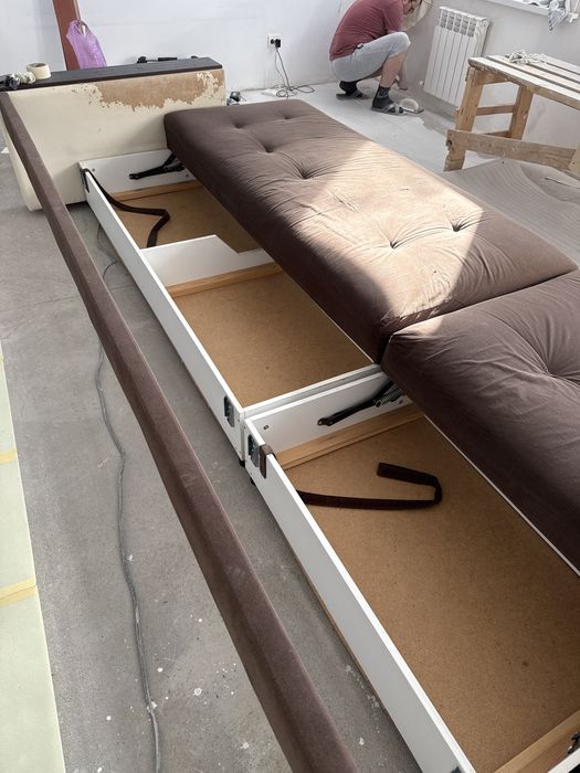 Продам диван 3.50