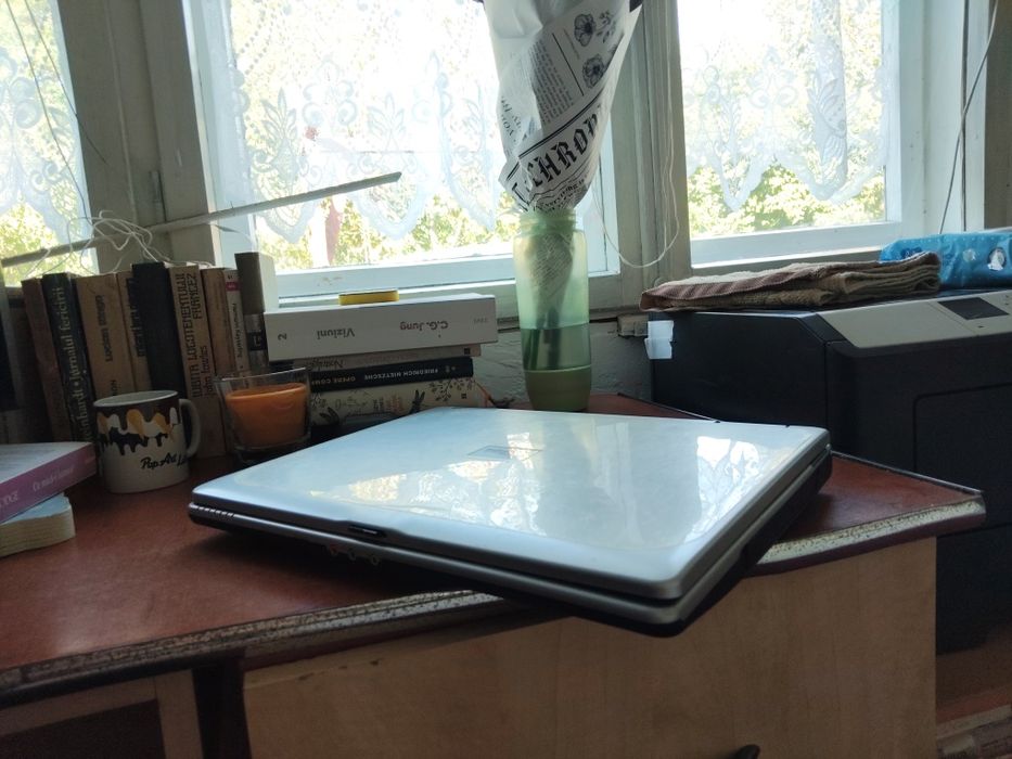 Fujitsu Siemens Amilo A1650G (vintage)