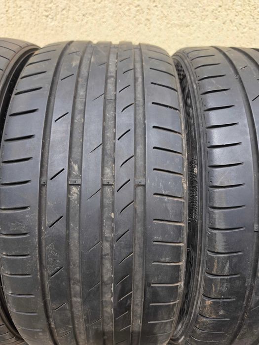 4 бр. летни гуми 225/35/18 Kumho DOT 2x1820 2x4717 4-5 mm