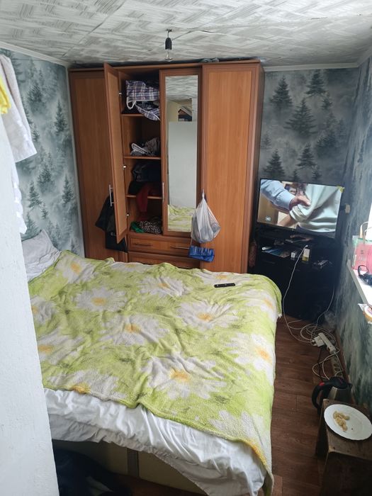 Сдам времянку  Тепличное . хозяин