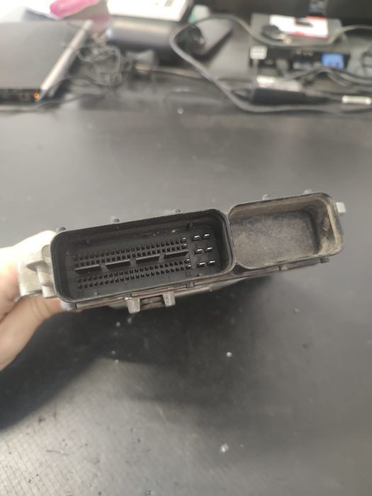 calculator motor ecu , hyundai i20, cod kd    factur...
