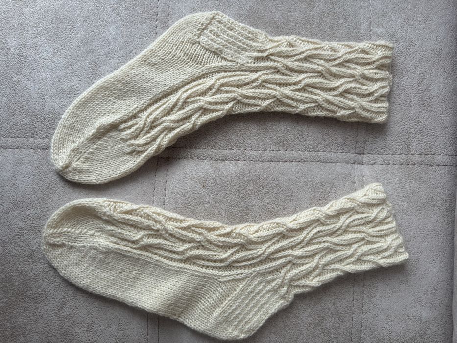 Носочки ручной работы