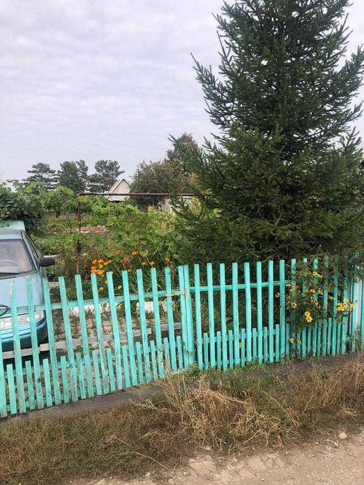 Продам дачу восемь соток