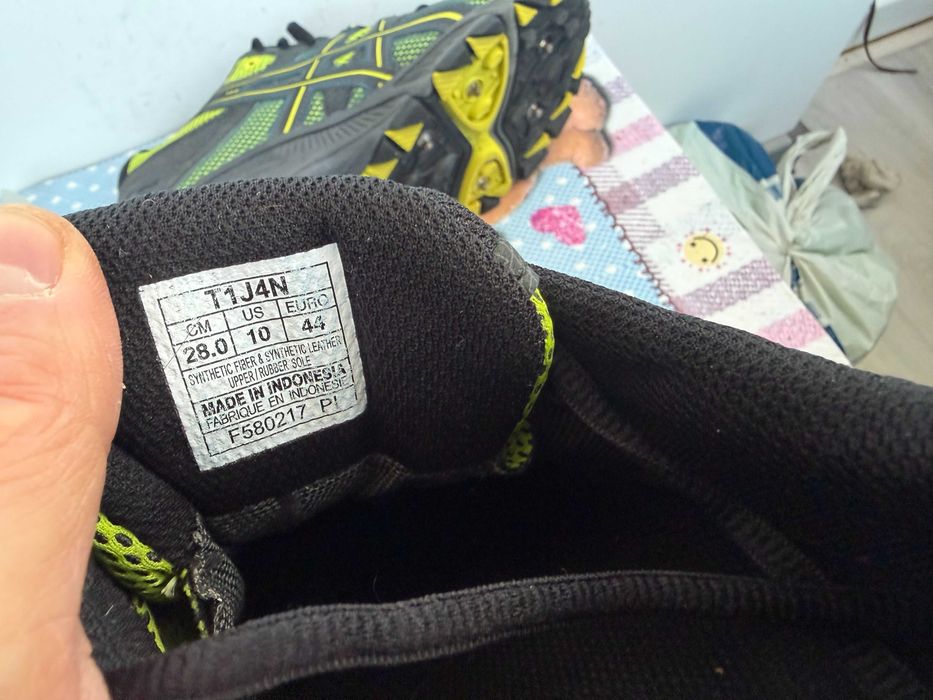 Asics Gel-Arctic 4 GORE-TEX''оригинални маратонки 44 номер