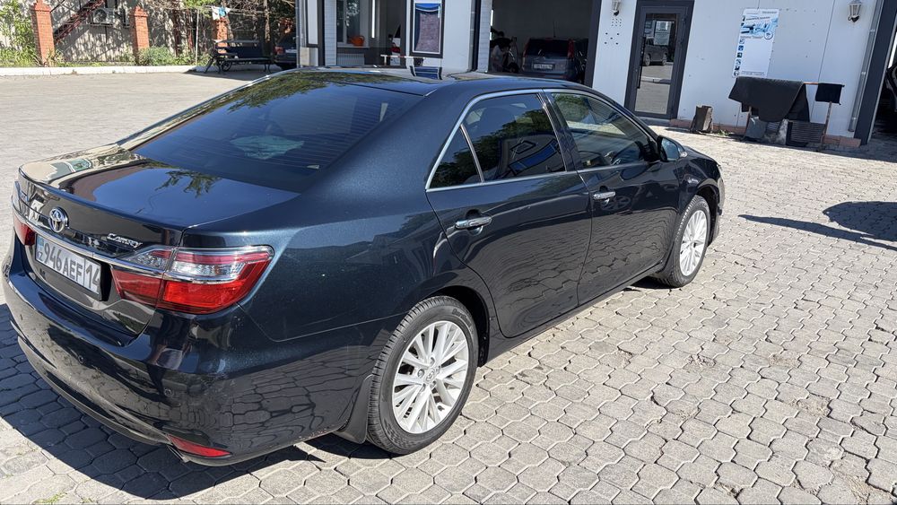 Camry 55 2017 год