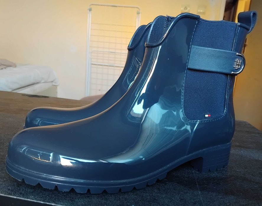 Tommy Hilfiger
Гумени ботуши Hardware Rainboot 39 номер