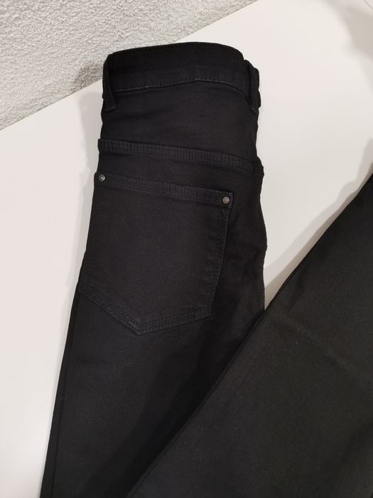 Нови дънки Mohito