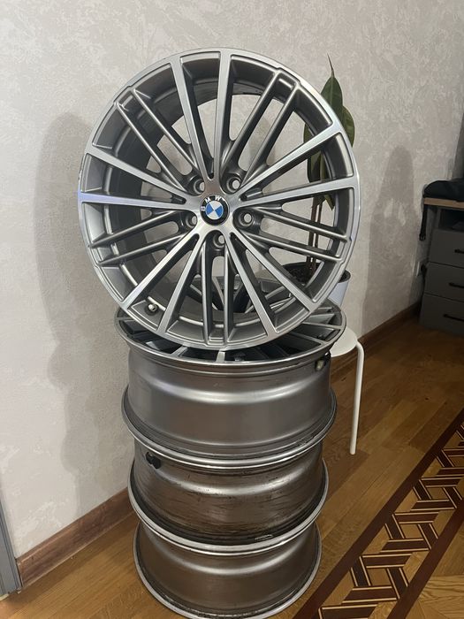 Диски BMW,  R19 5x112 Style 635