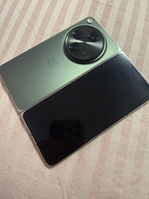 One plus open fold